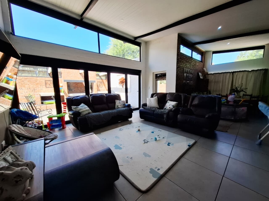 To Let 3 Bedroom Property for Rent in Bayswater Free State